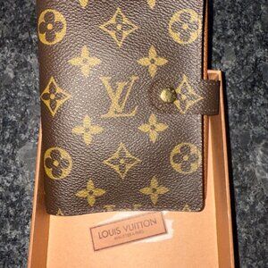 Louis Vuitton Small Ring Agenda Cover